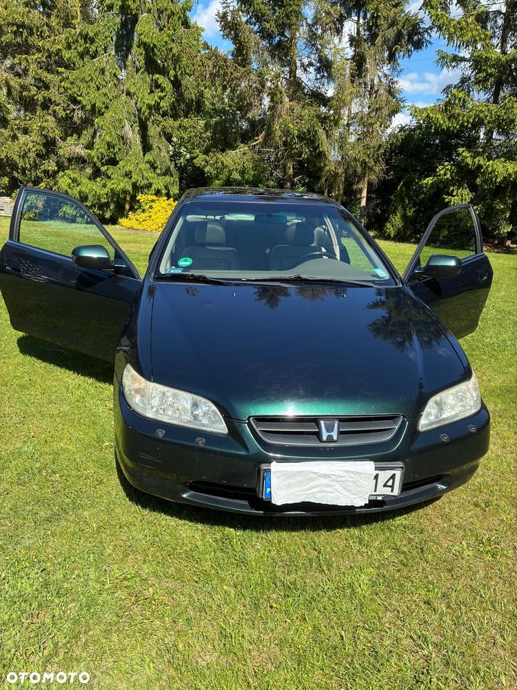 Honda Accord - 1