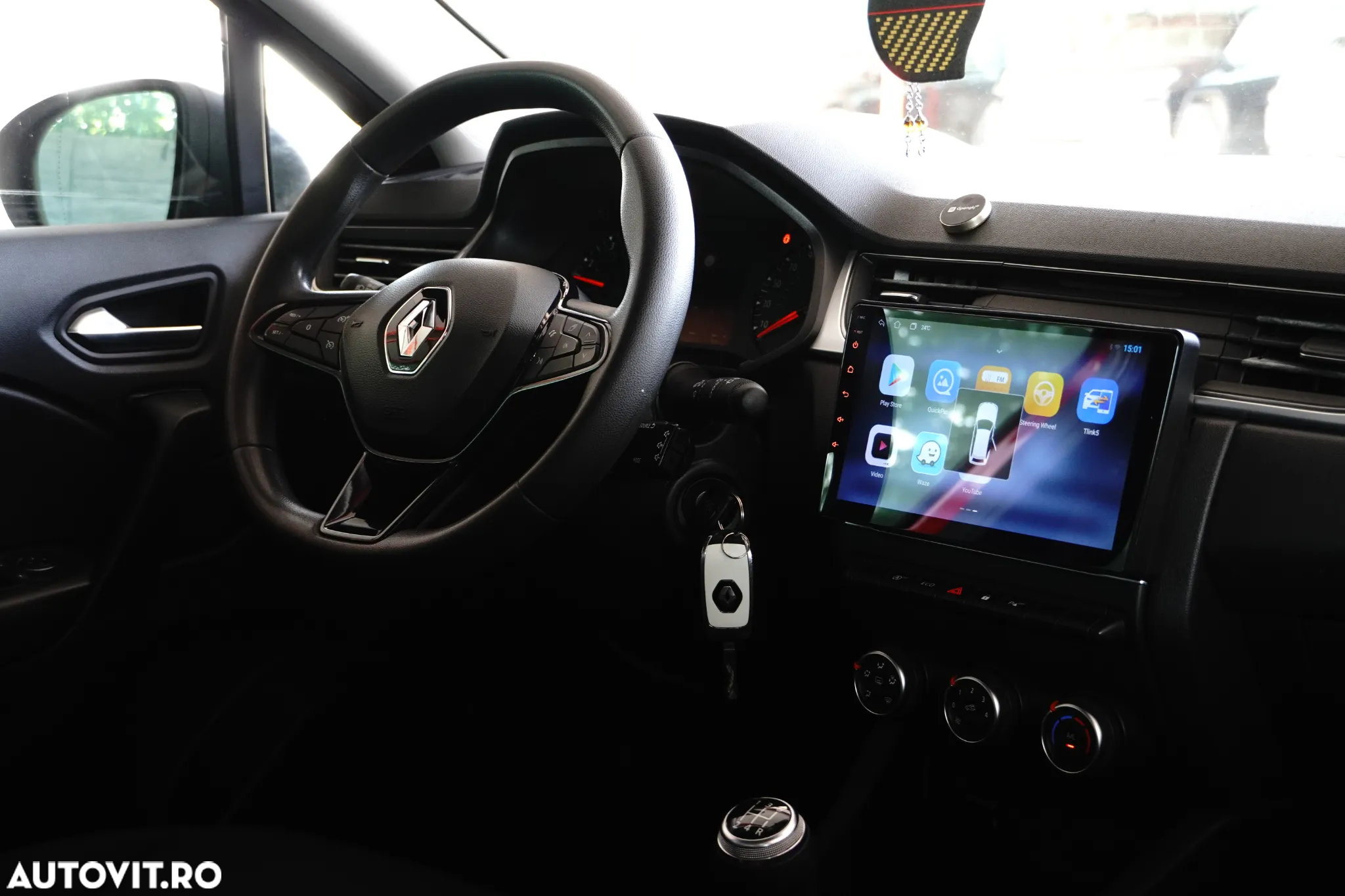 Renault Captur - 14