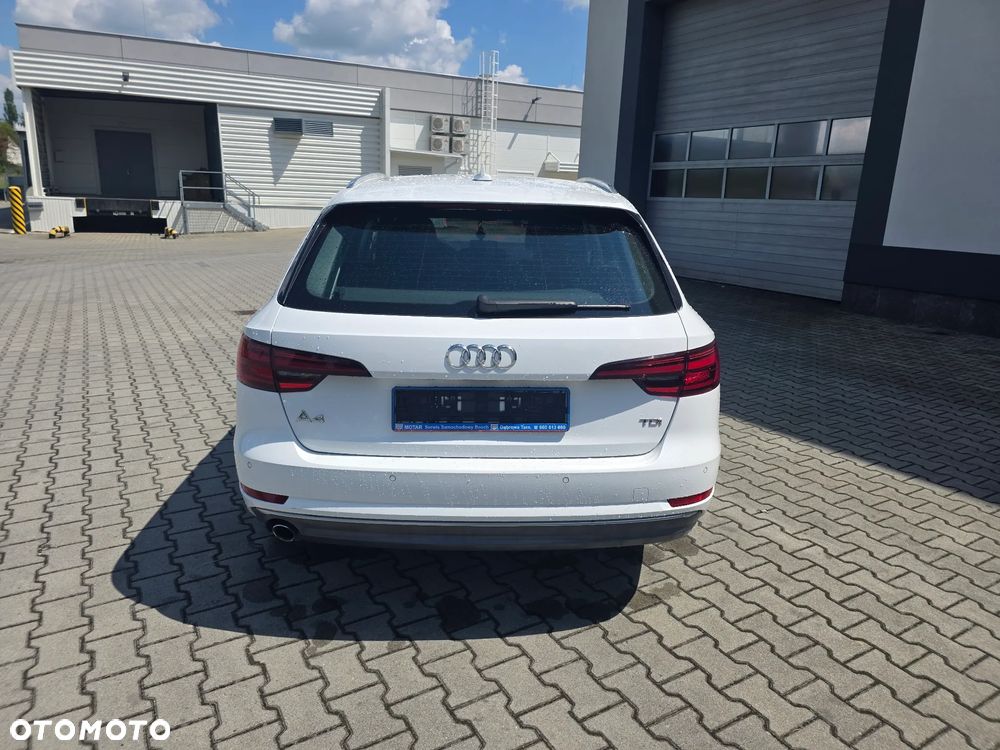 Audi A4 Avant 2.0 TDI S tronic sport - 11