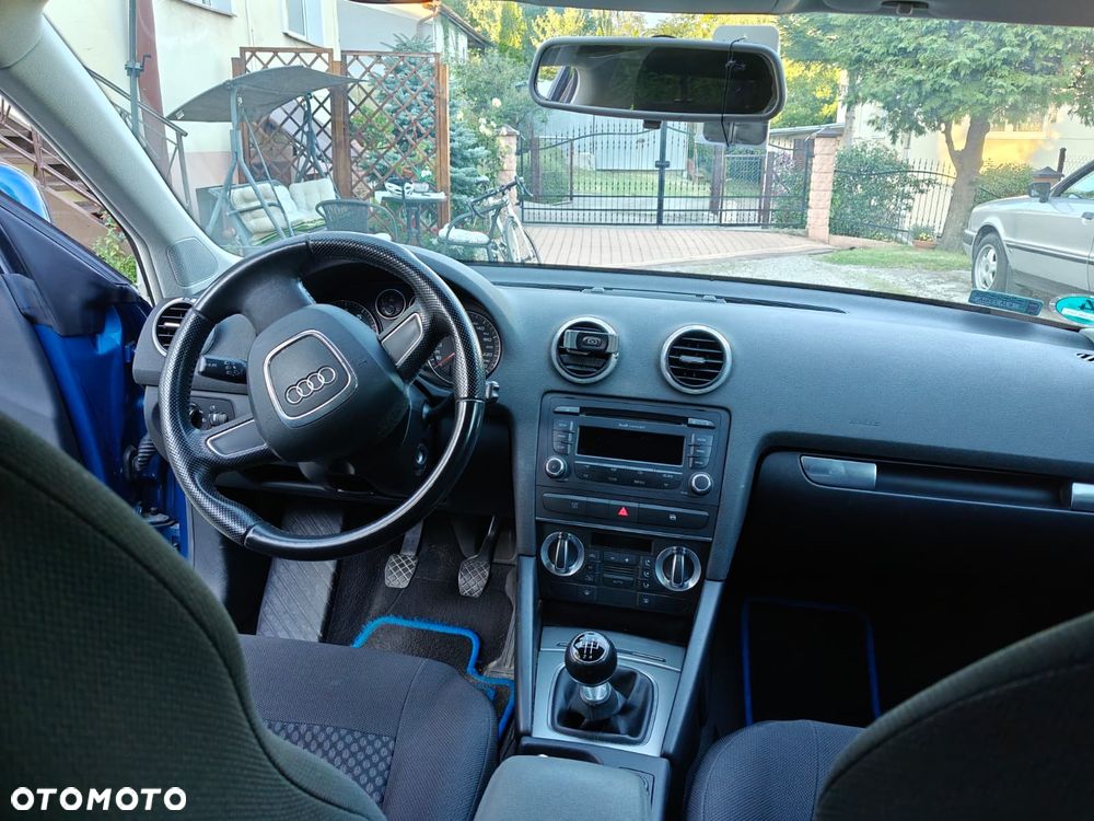Audi A3 Sportback 1.6 Ambition - 10