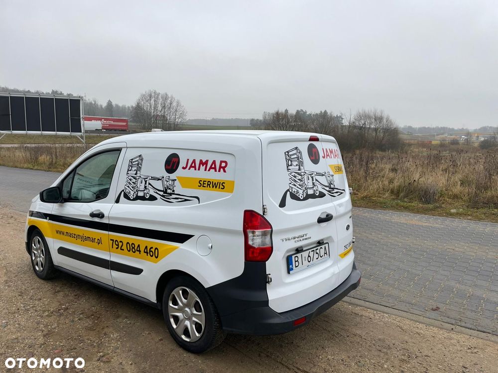 Ford Transit Courier - 3