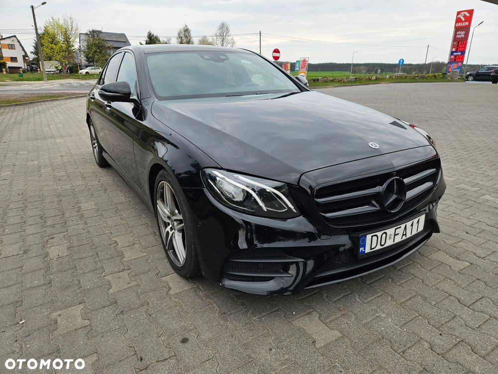 Mercedes-Benz Klasa E 220 d 9G-TRONIC - 4