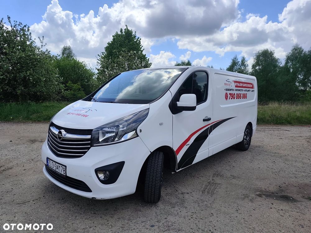 Opel Vivaro - 1