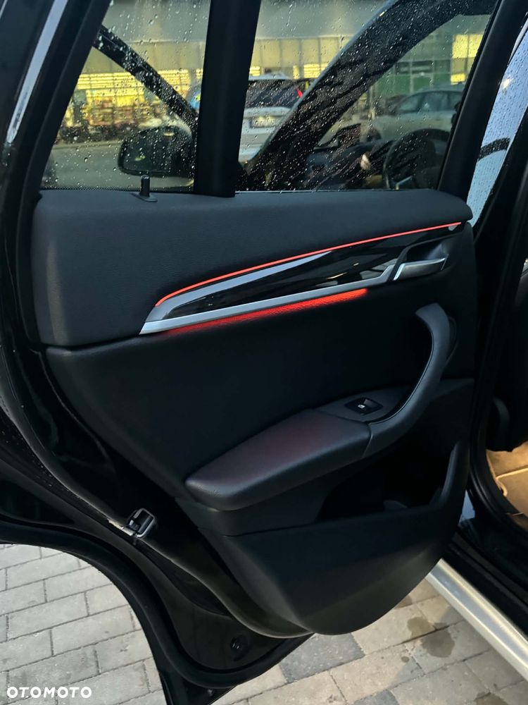 BMW X1 - 14