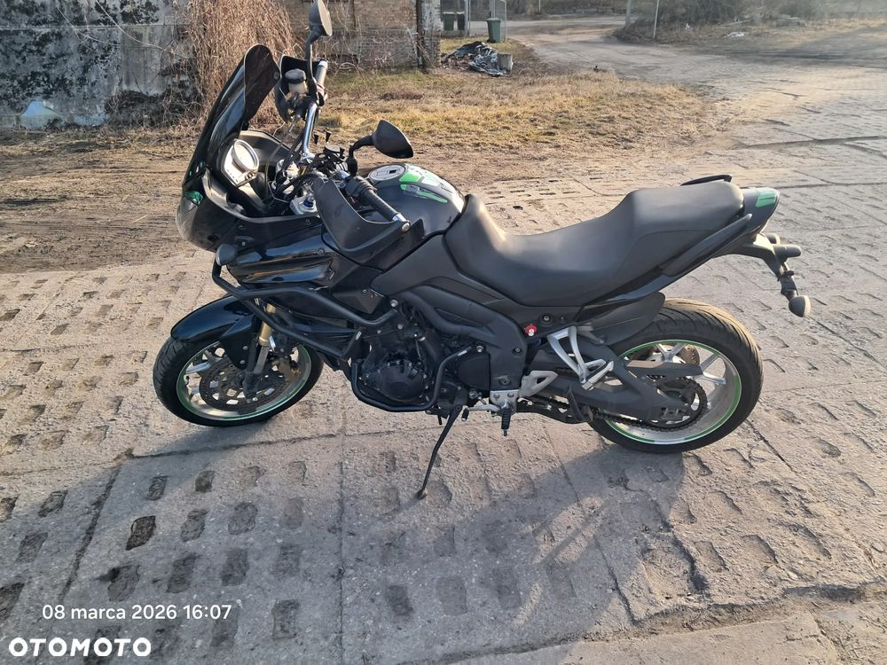 Triumph Tiger - 2