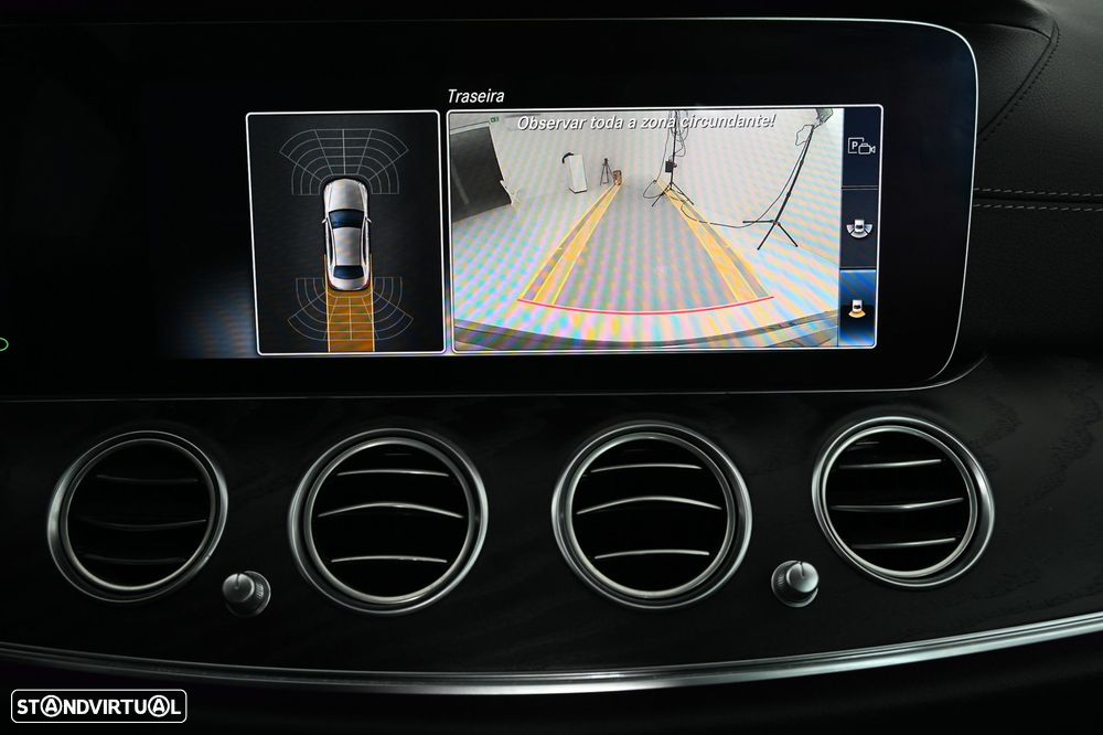 Mercedes-Benz E 300 de AMG Line - 19