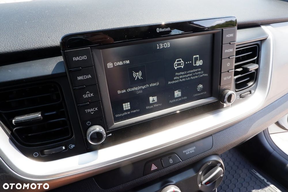 Kia Stonic 1.4 L - 21