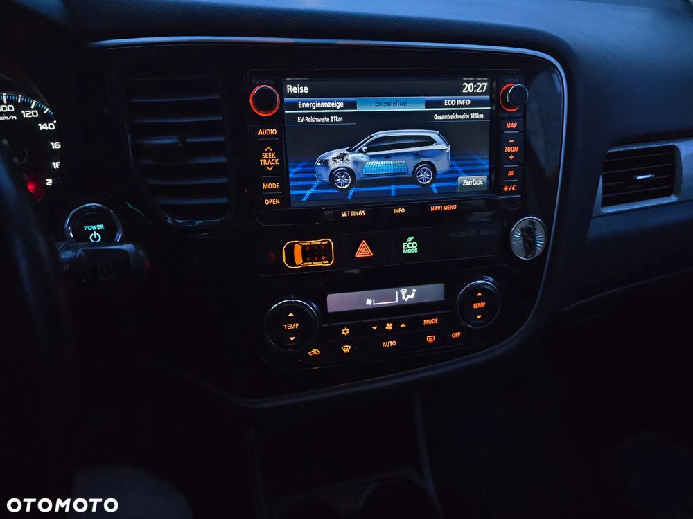 Mitsubishi Outlander 2.0 4WD - 20