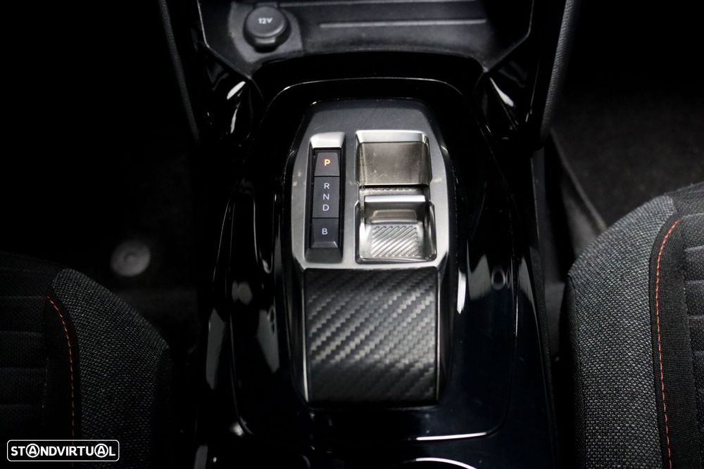 Peugeot e-2008 50 kWh Active Pack - 17