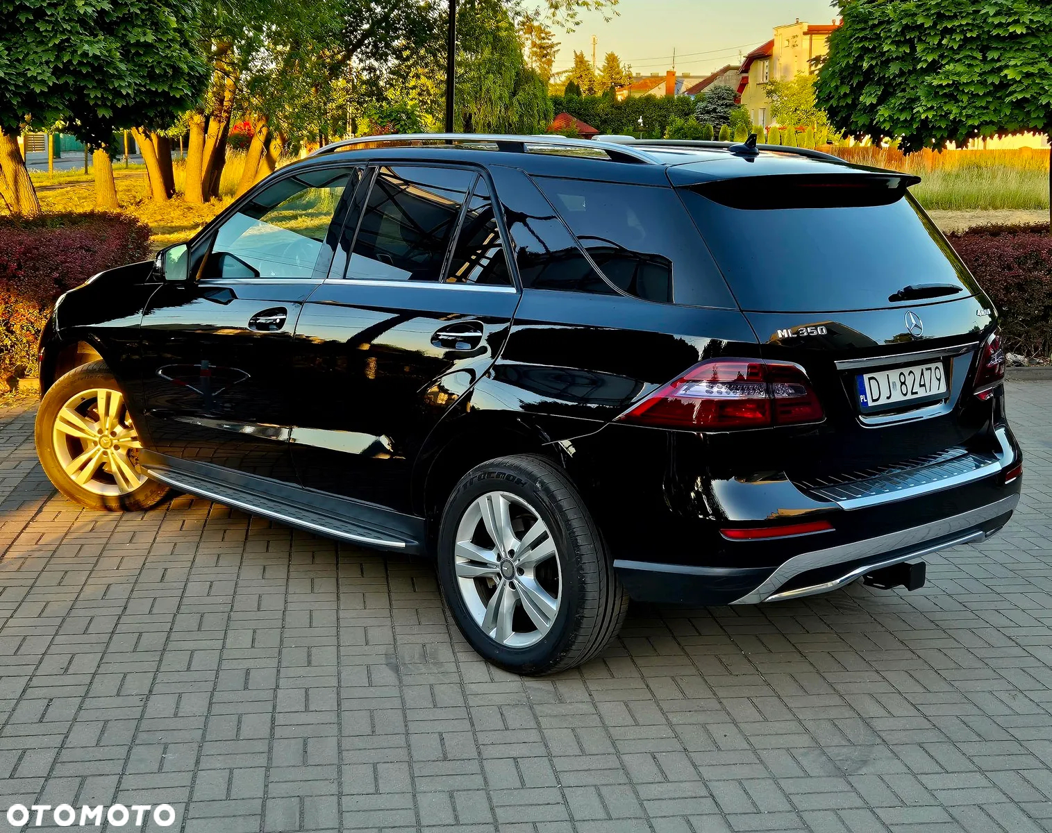 Mercedes-Benz ML 350 4MATIC BlueEFFICIENCY 7G-TRONIC Edition 1 - 4