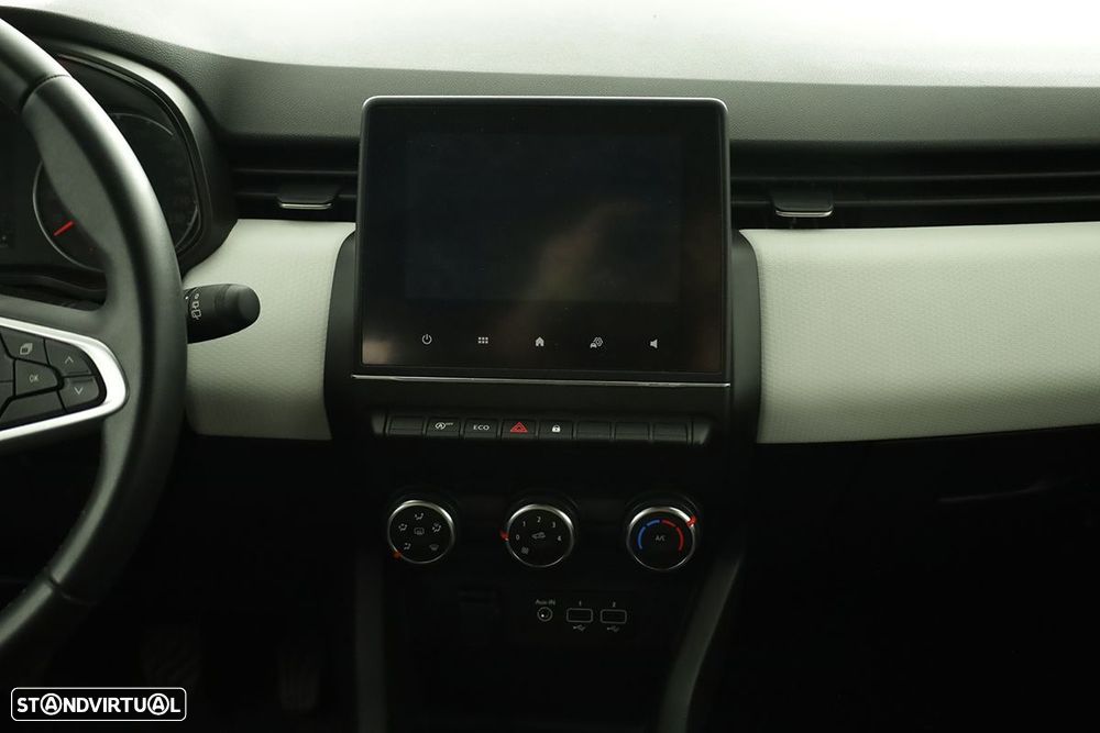 Renault Clio 1.0 TCe Evolution - 8