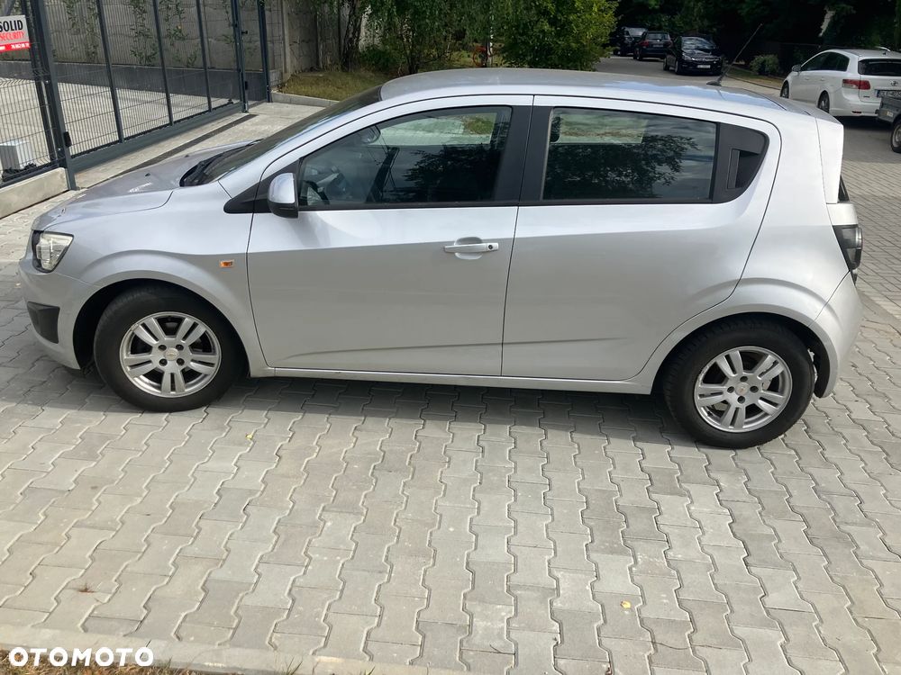 Chevrolet Aveo 1.4 16V LT EU5 - 9