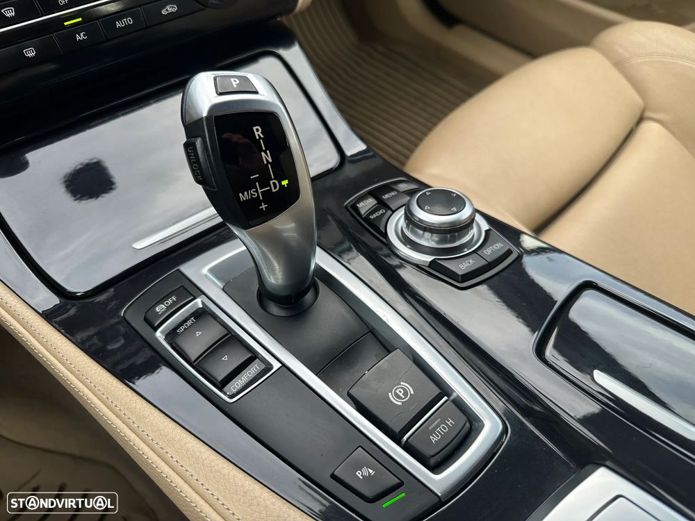 BMW 520 d Pack M Auto - 33