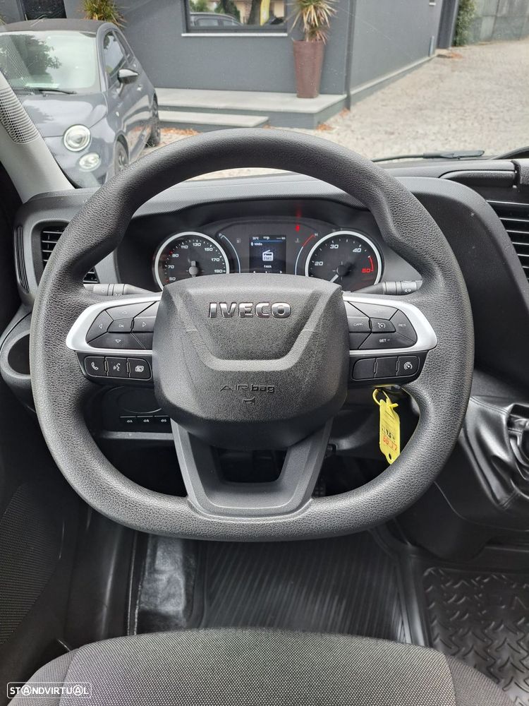 Iveco Daily 35S16 2.3 L4H3 Caixa automática - 6