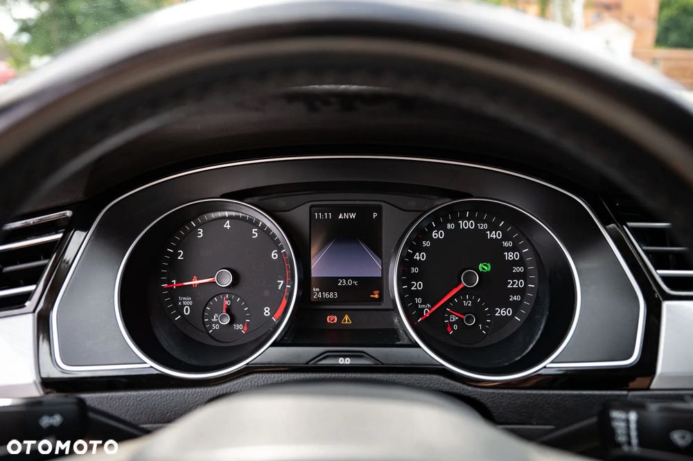 Volkswagen Passat 1.5 TSI EVO Comfortline DSG - 14