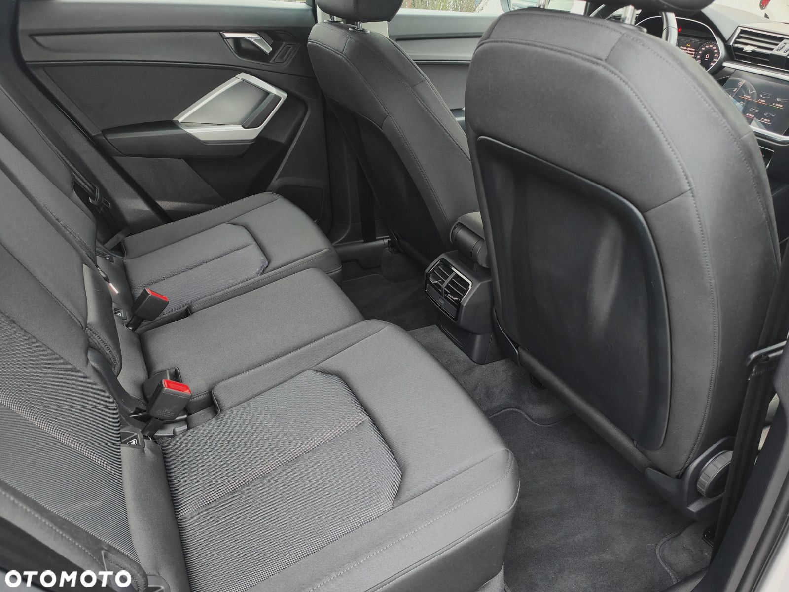 Audi Q3 40 TFSI Quattro S tronic - 18