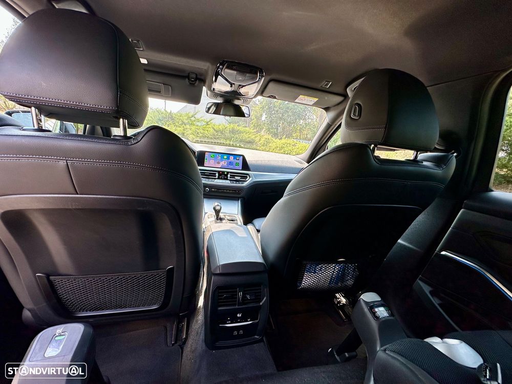 BMW 330 e Aut. M Sport - 9