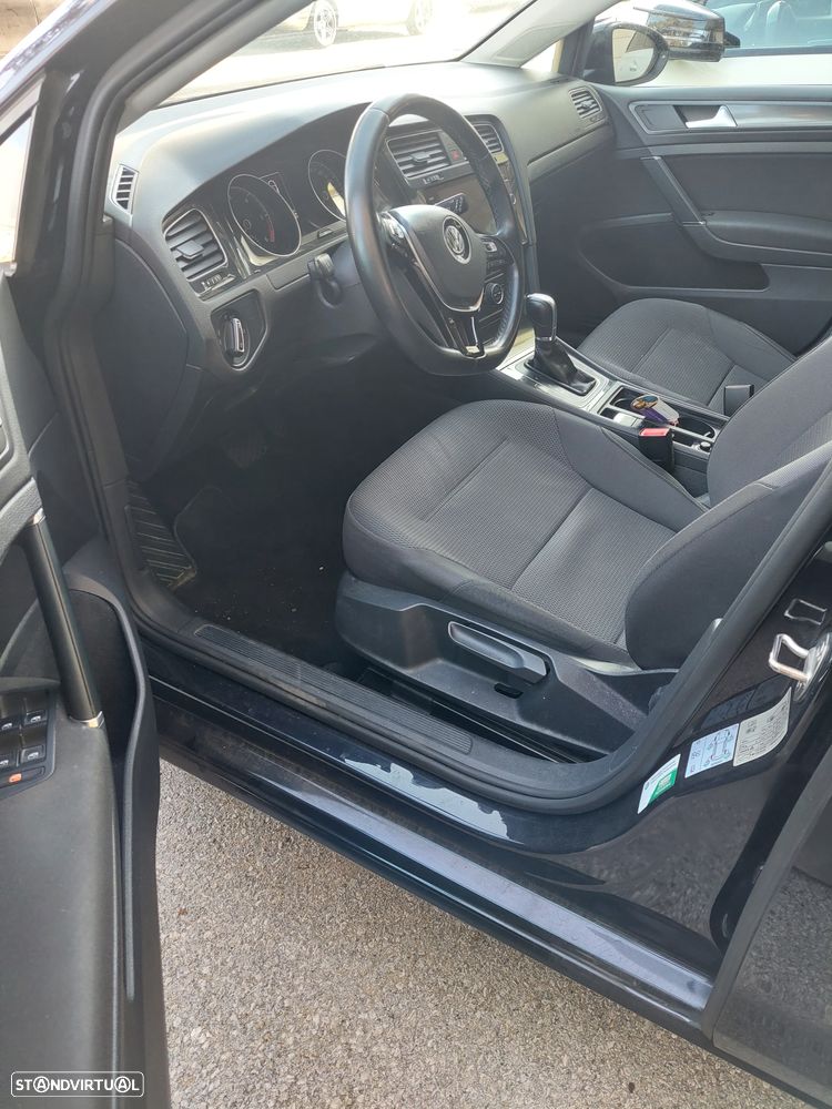 VW Golf Variant 1.6 TDi Confortline DSG - 7