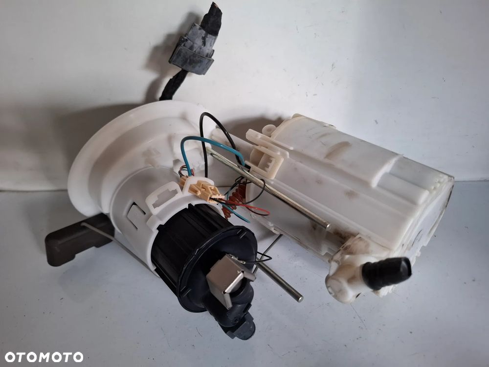 POMPA PALIWA 1.8TFSI AUDI A4 B8 A5 8T 8K0919051M SLASK WYSYLKA VAT - 1