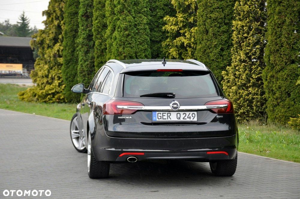 Opel Insignia - 15
