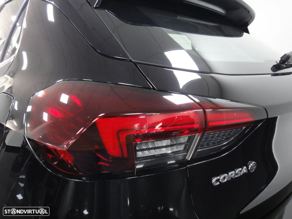 Opel Corsa-e Elegance - 11