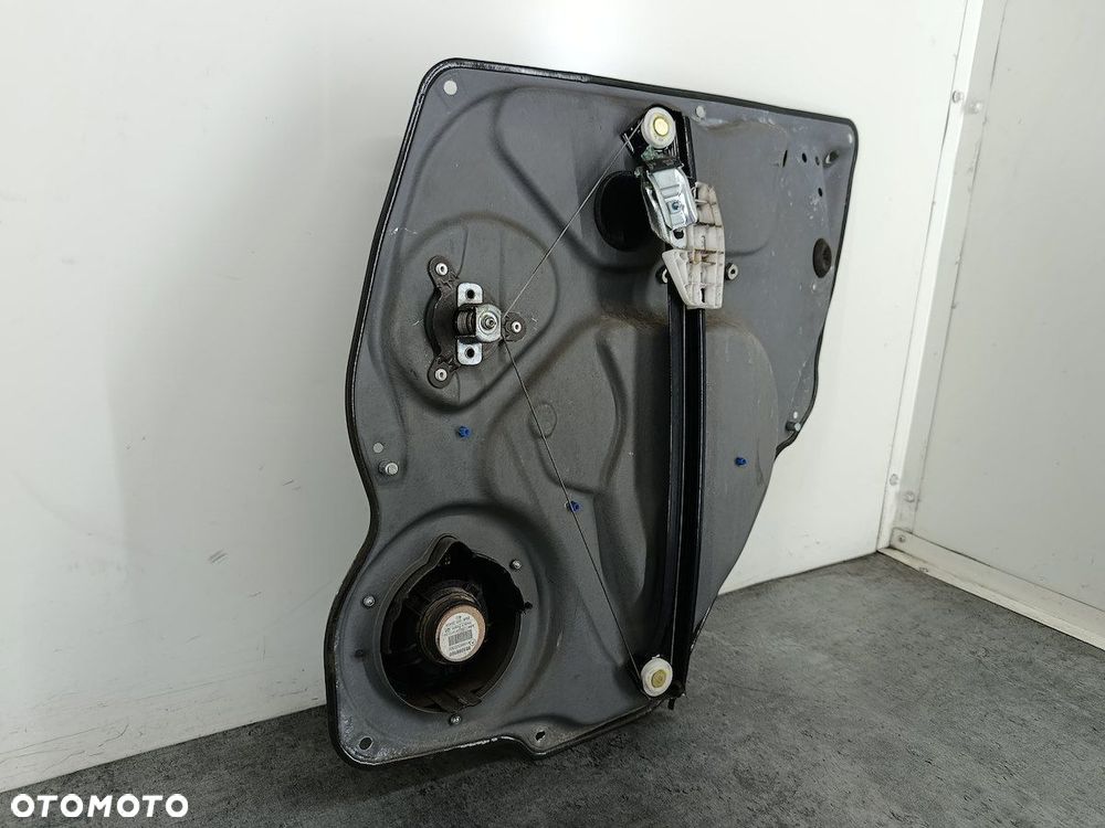 PODNOŚNIK SZYBY LEWY TYŁ  MERCEDES-BENZ KLASA A W169 A1697300179 BROSE - 6