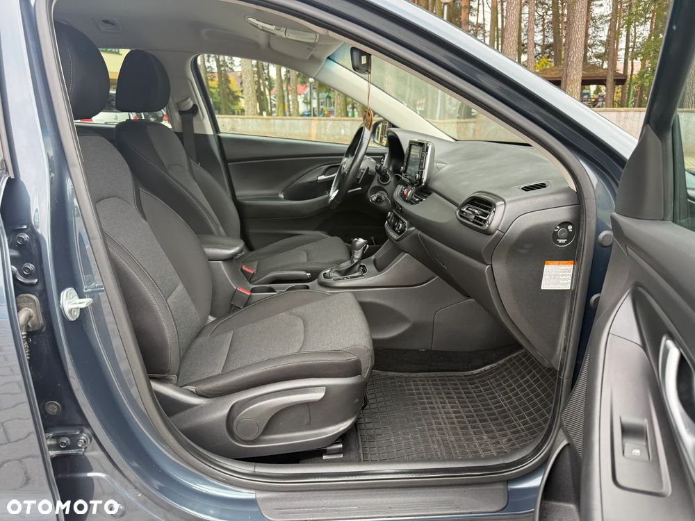 Hyundai i30 1.5 T-GDI 48V Comfort DCT - 35
