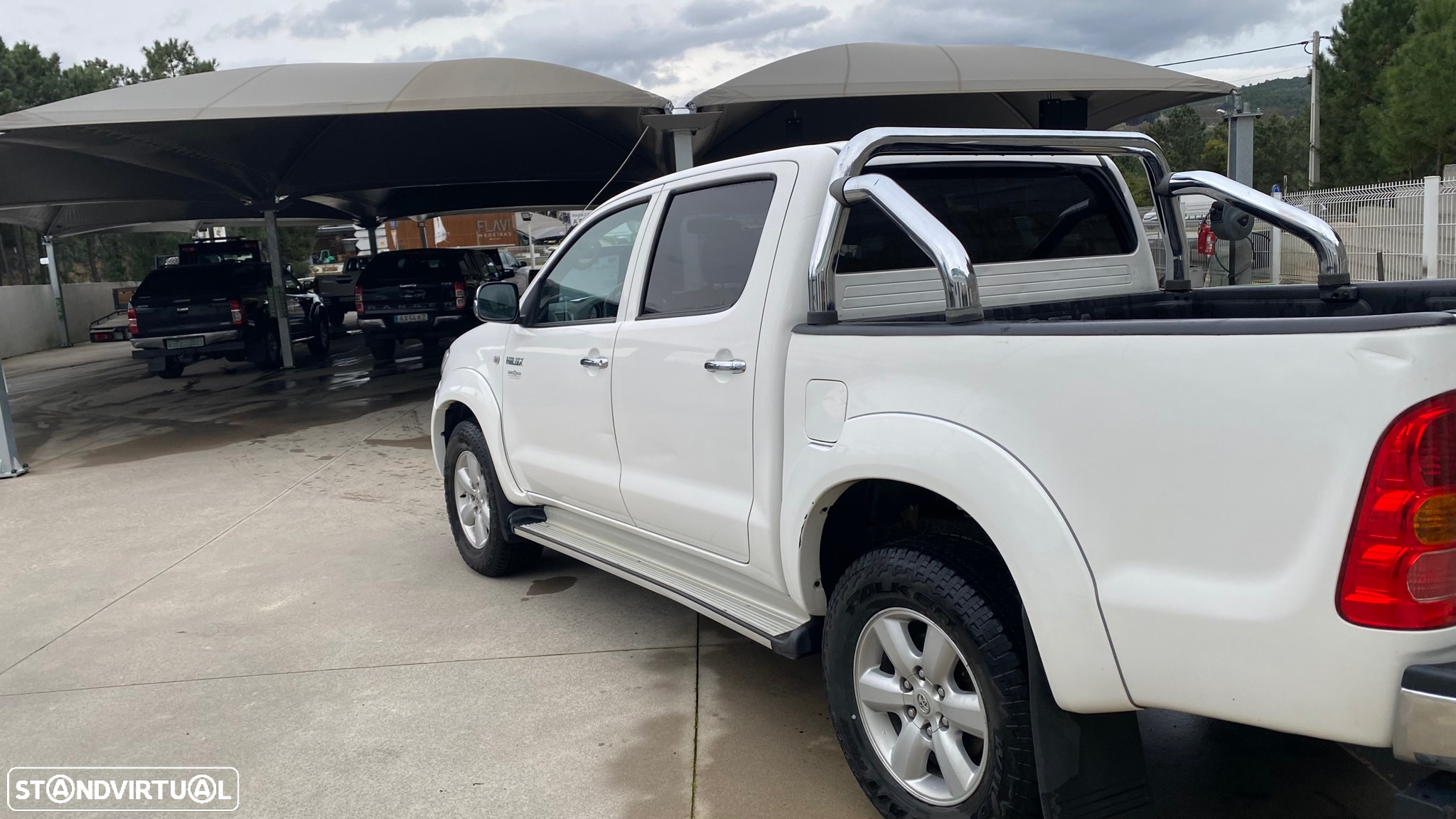 Toyota Hilux 3.0 D-4D 4WD CD Tracker - 10