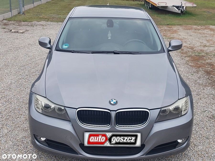 BMW Seria 3 320i Edition Lifestyle - 13