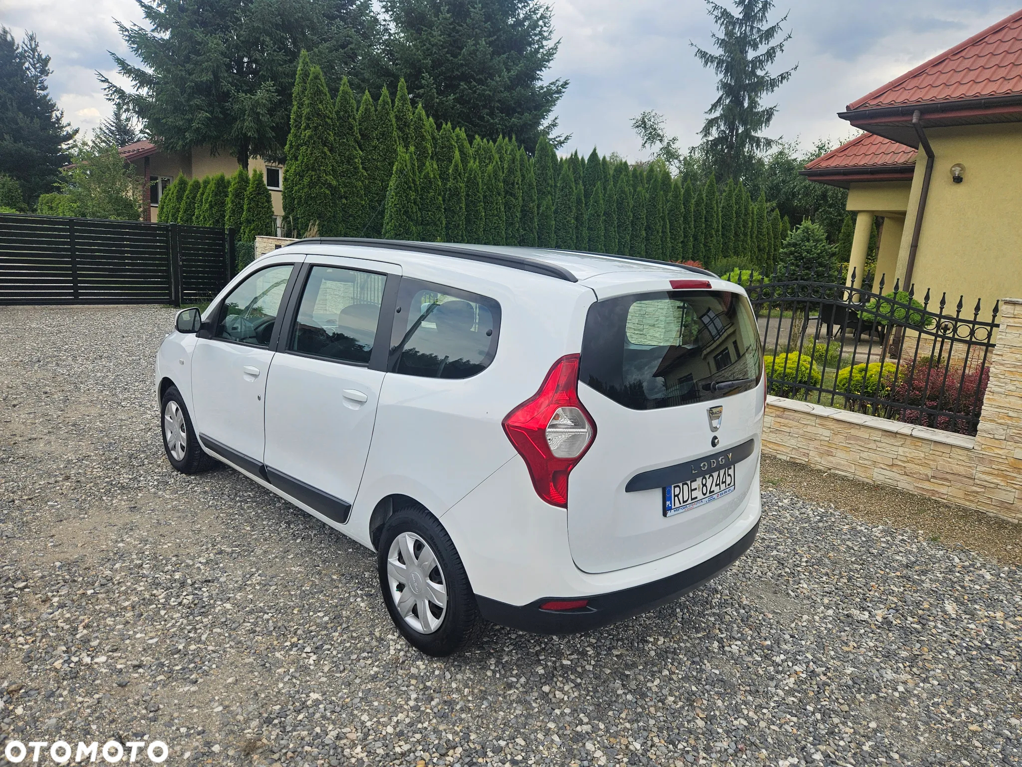 Dacia Lodgy - 38