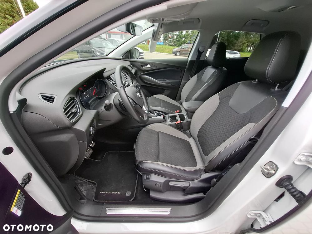 Opel Grandland X - 21