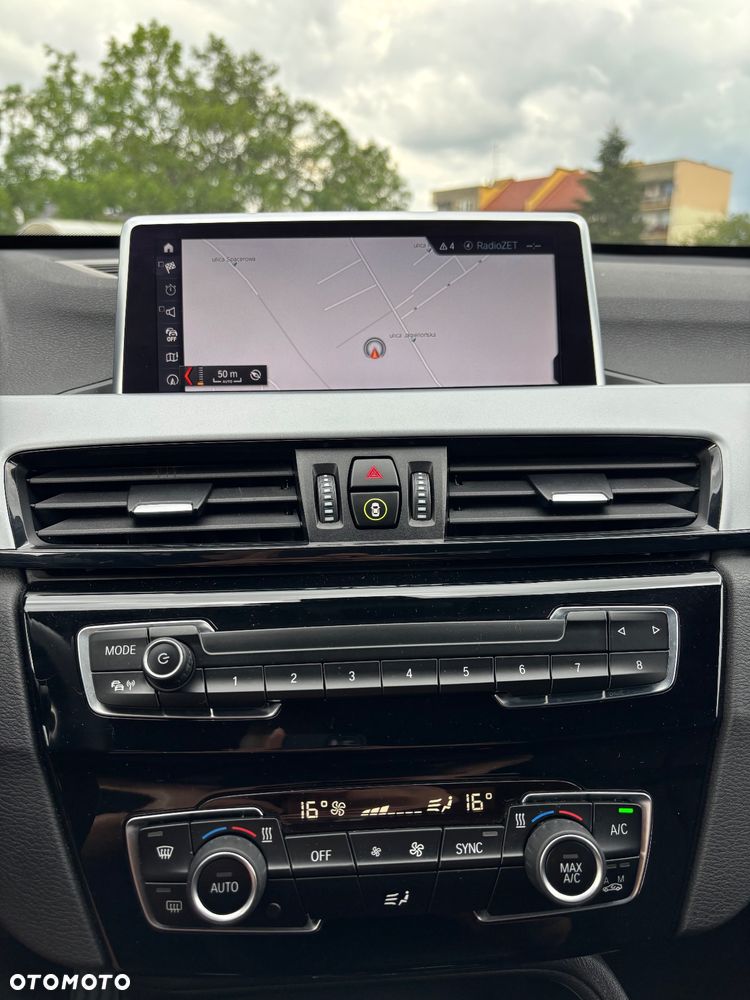 BMW X1 sDrive16d - 24