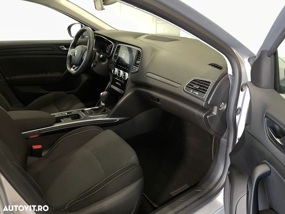Renault Megane TCe 140 GPF Equilibre - 10
