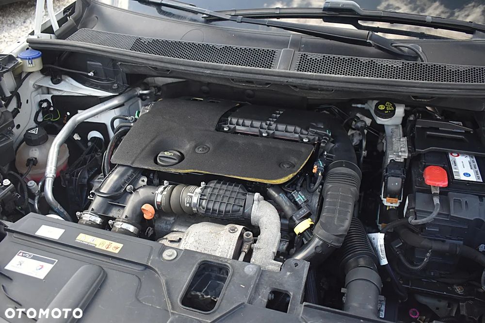 Peugeot 3008 BlueHDi 120 EAT6 Stop & Start Allure - 11