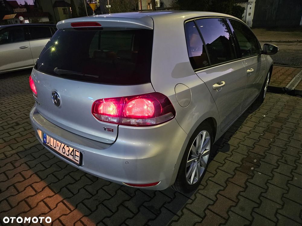Volkswagen Golf - 10