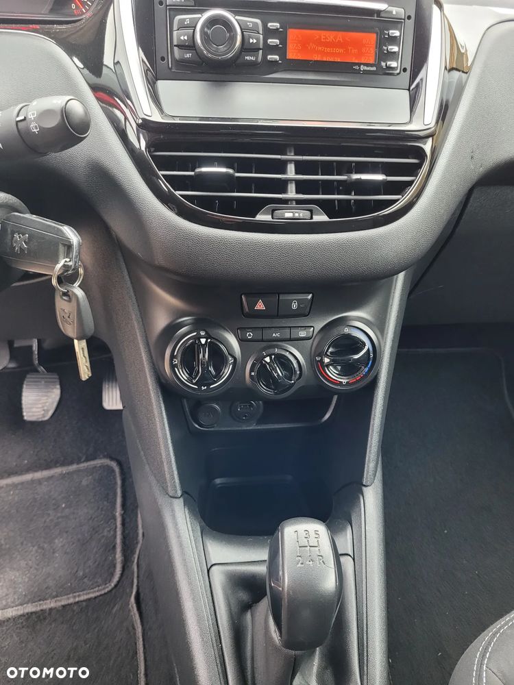 Peugeot 208 1.2 PureTech Active - 8