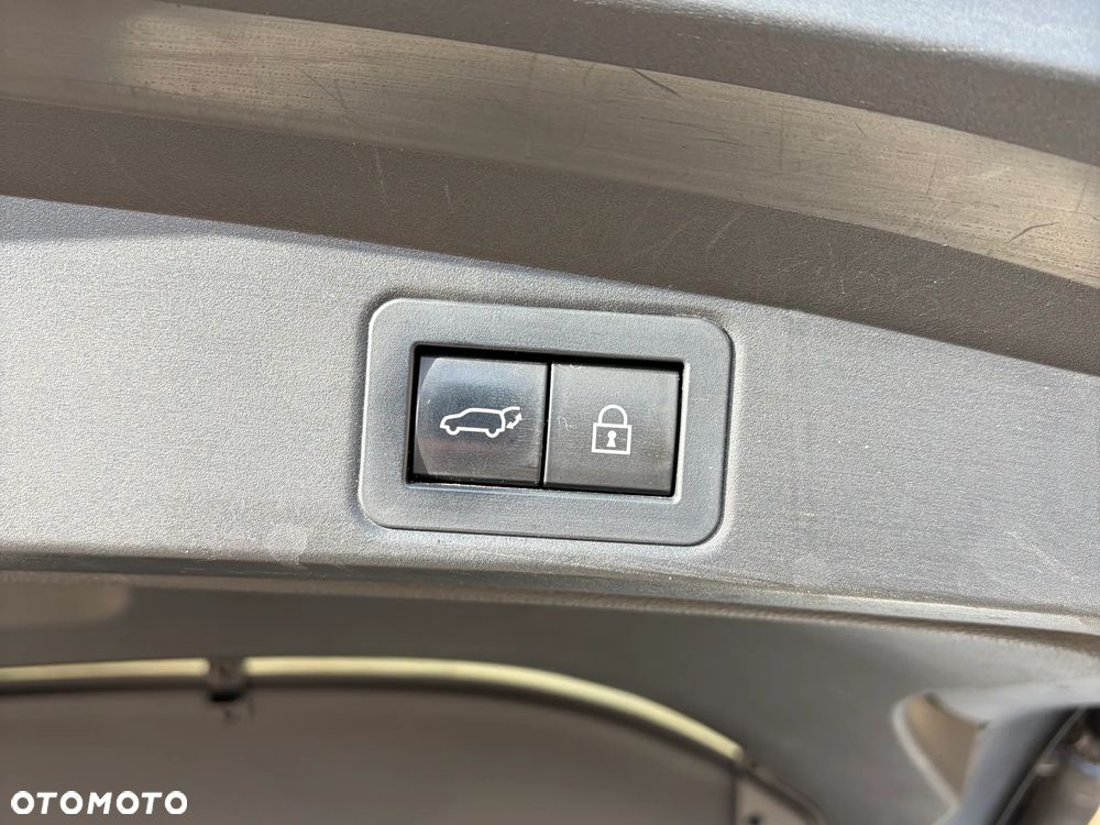 Toyota Corolla 1.8 Business Edition - 16