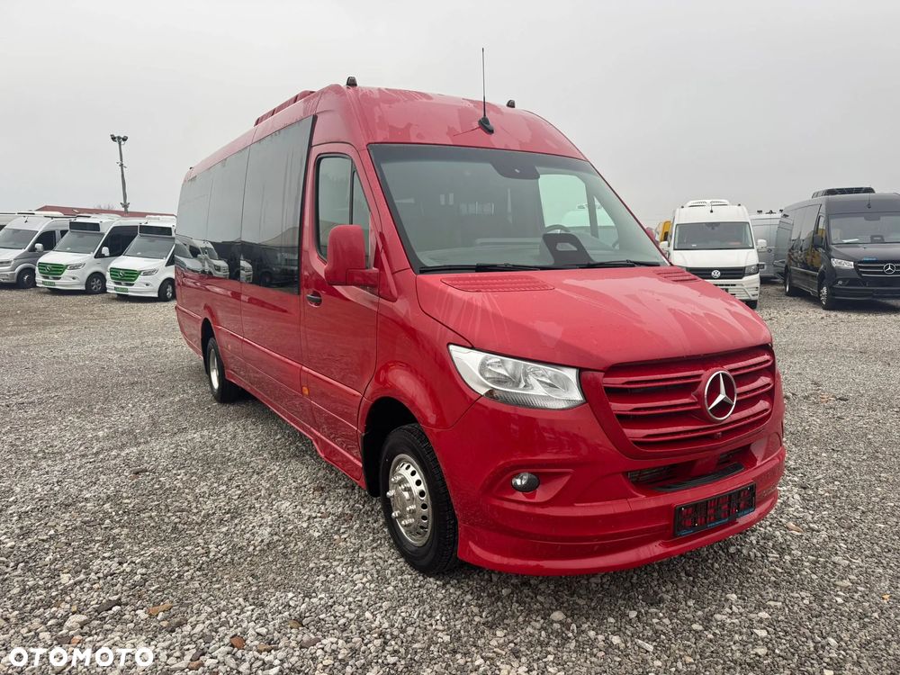Mercedes-Benz Sprinter 517 - 1