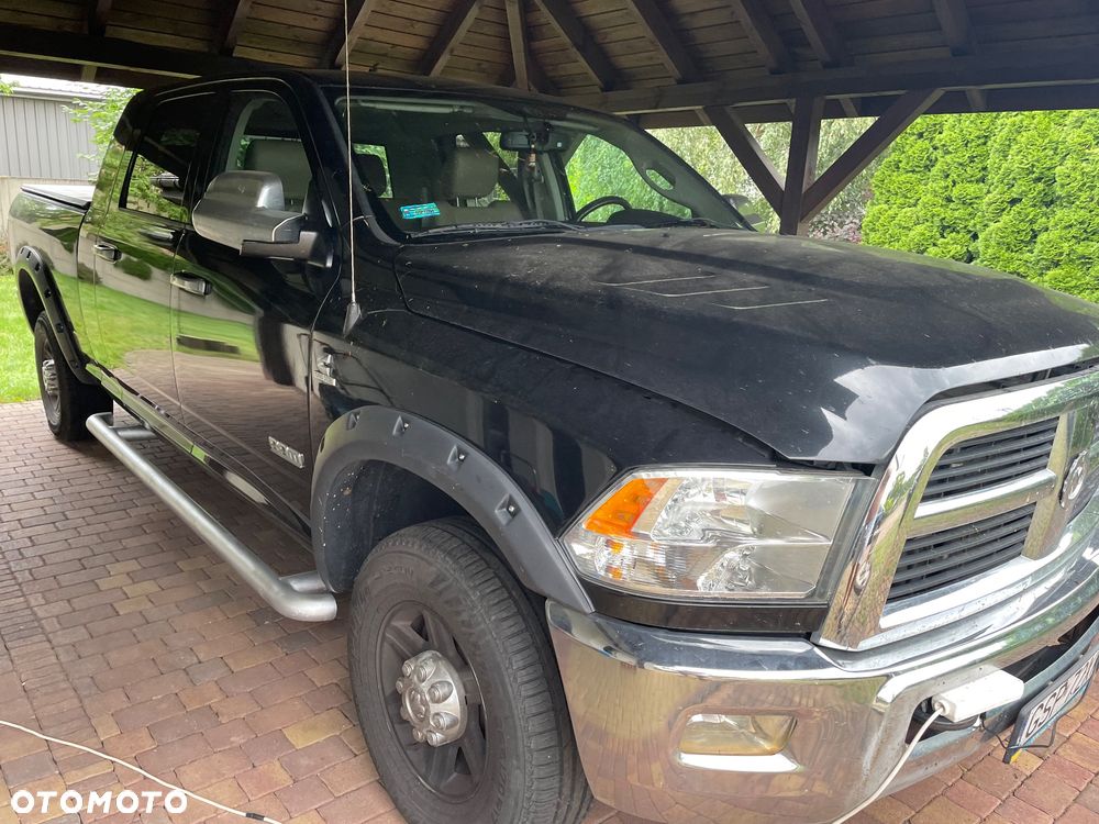 Dodge RAM - 1