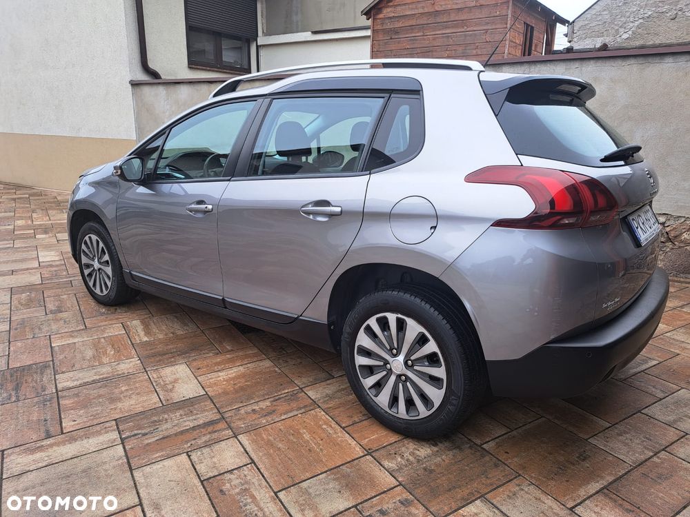 Peugeot 2008 - 6