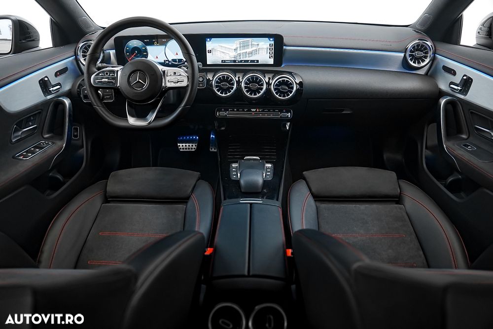 Mercedes-Benz CLA 200 7G-DCT AMG Line Advanced Plus - 17