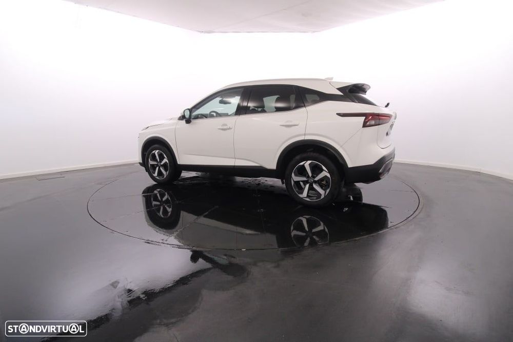 Nissan Qashqai 1.3 DIG-T N-Connecta LED+SKY - 4