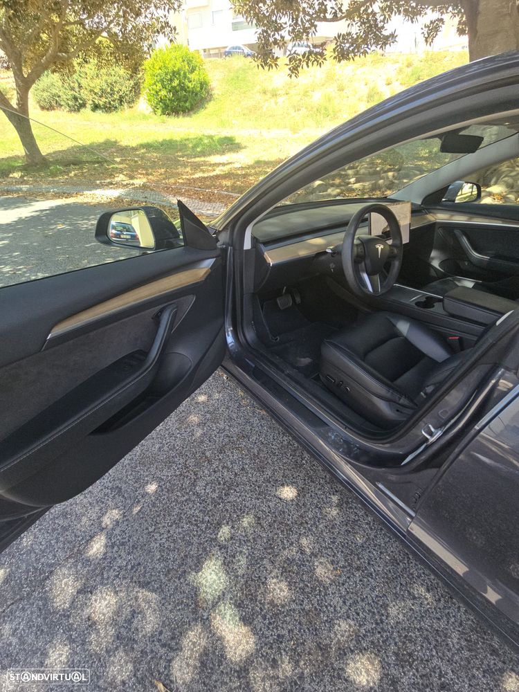 Tesla Model 3 Long Range Tração Integral Premium - 19