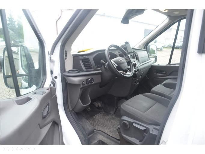 Ford Transit - 7