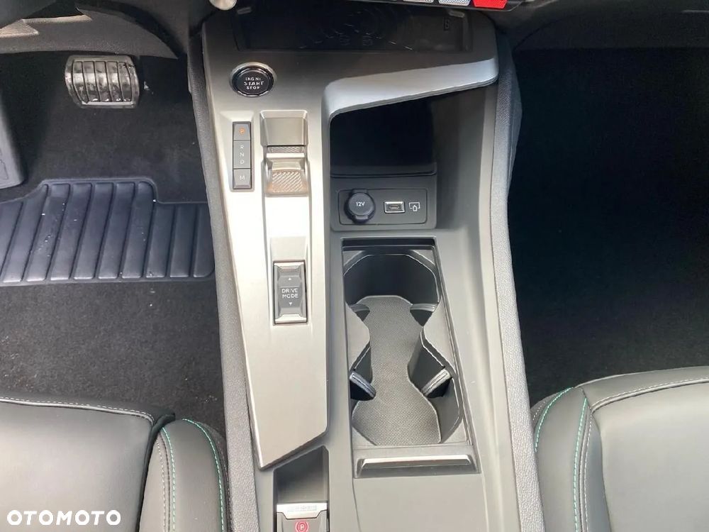 Peugeot 308 1.5 BlueHDi Allure S&S EAT8 - 9