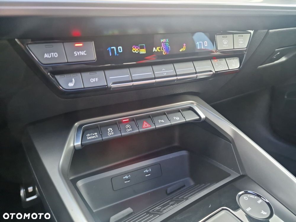 Audi RS3 Sportback TFSI Quattro S tronic - 17