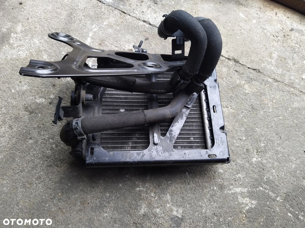 Chłodniczka dodatkowa stelaż VW golf VII 5Q121251 AH - 2