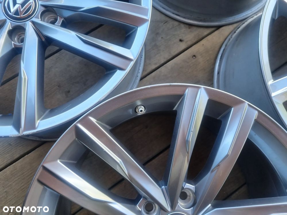 VW PASSAT 3G0,TIGUAN,SEAT LEON,SKODA SUPERB,AUDI 8X18 ET44 5X112 bdb stan - 7