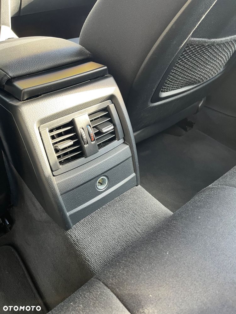 BMW Seria 3 - 39