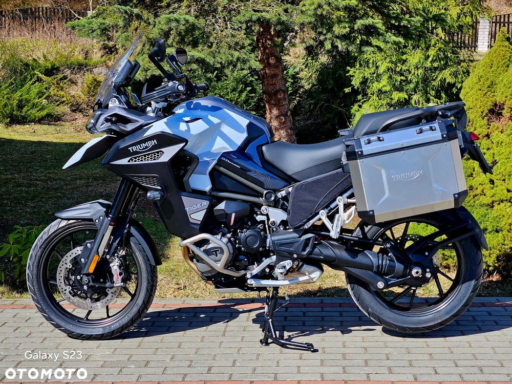 Triumph Tiger - 2